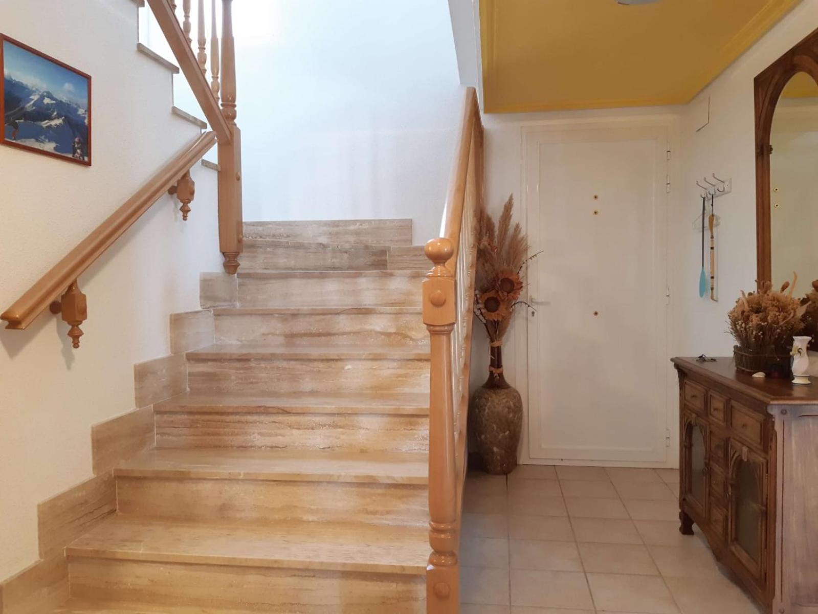 Villa De 2 Plantas أوروبيسا ذيل مار المظهر الخارجي الصورة